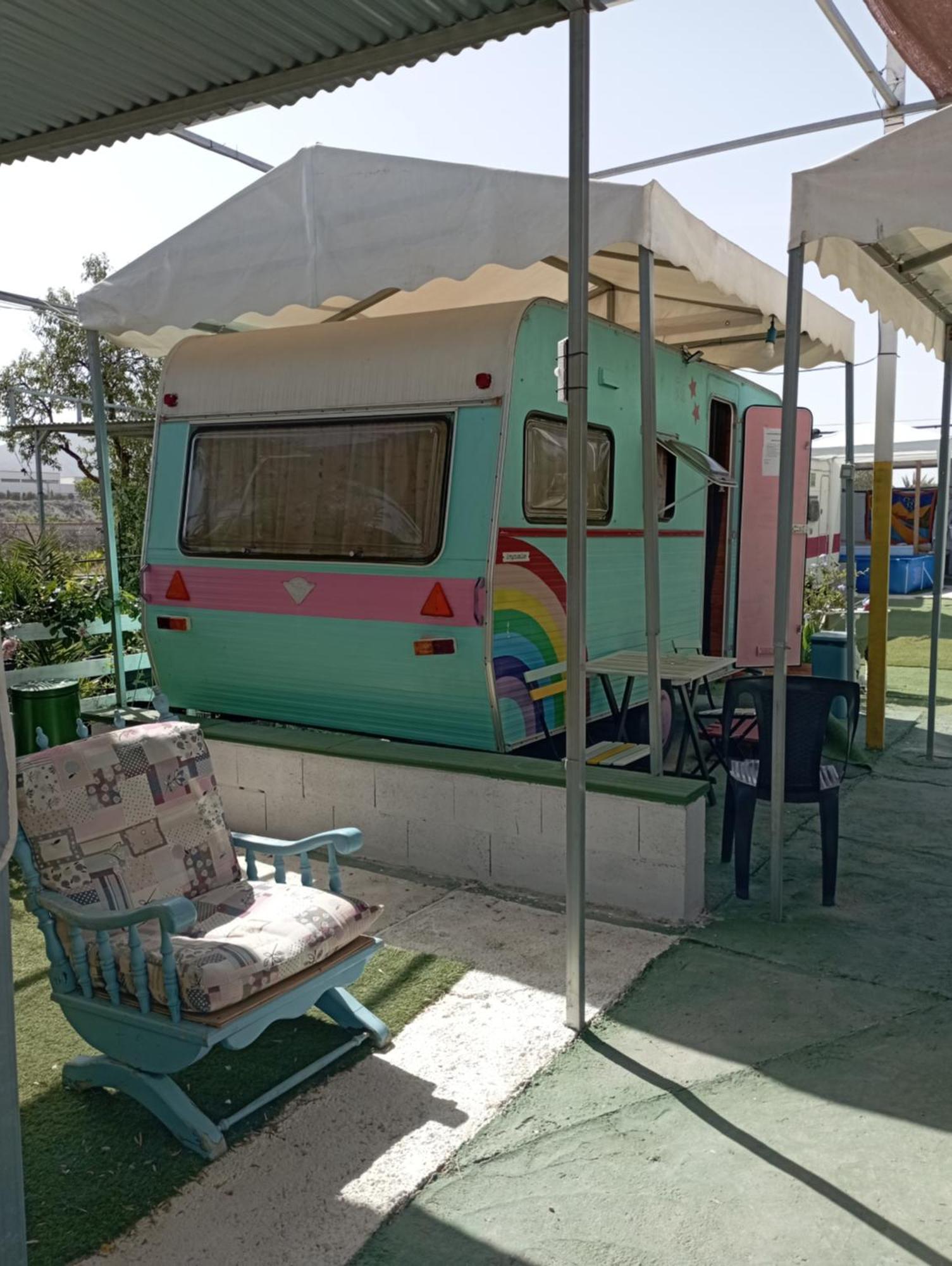 ساكس Caravanas Y Habitaciones Para Relajarse المظهر الخارجي الصورة